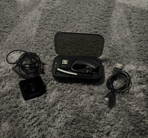 Plantronics voyager legend - voyager,