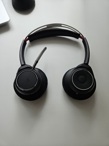 Plantronics voyager focus - plantronics, uc