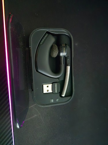 Plantronics voyager legend - voyager,