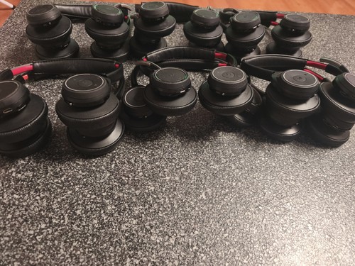 Bluetooth headset plantronics - ,