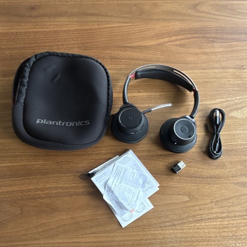 Plantronics poly voyager focus - poly,