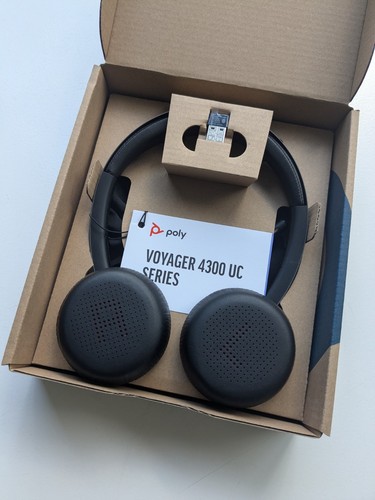 Plantronics poly voyager - plantronics,