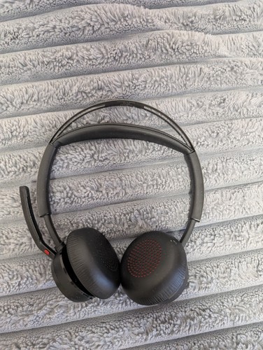 Plantronics poly voyager - voyager, focus